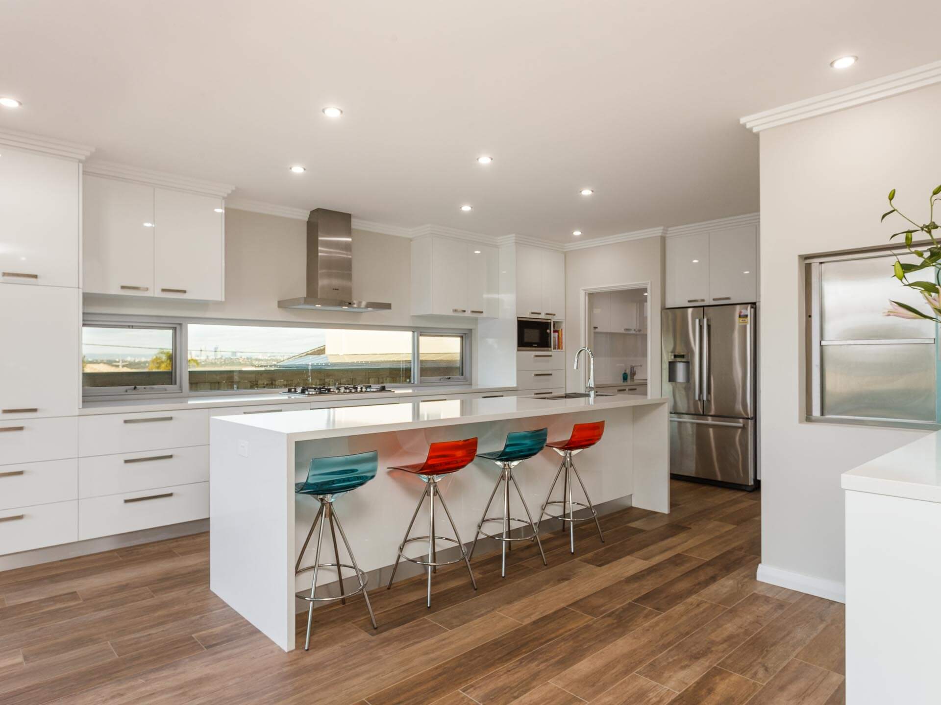 WEB 208B Ewen St Doubleview Kitchen 6